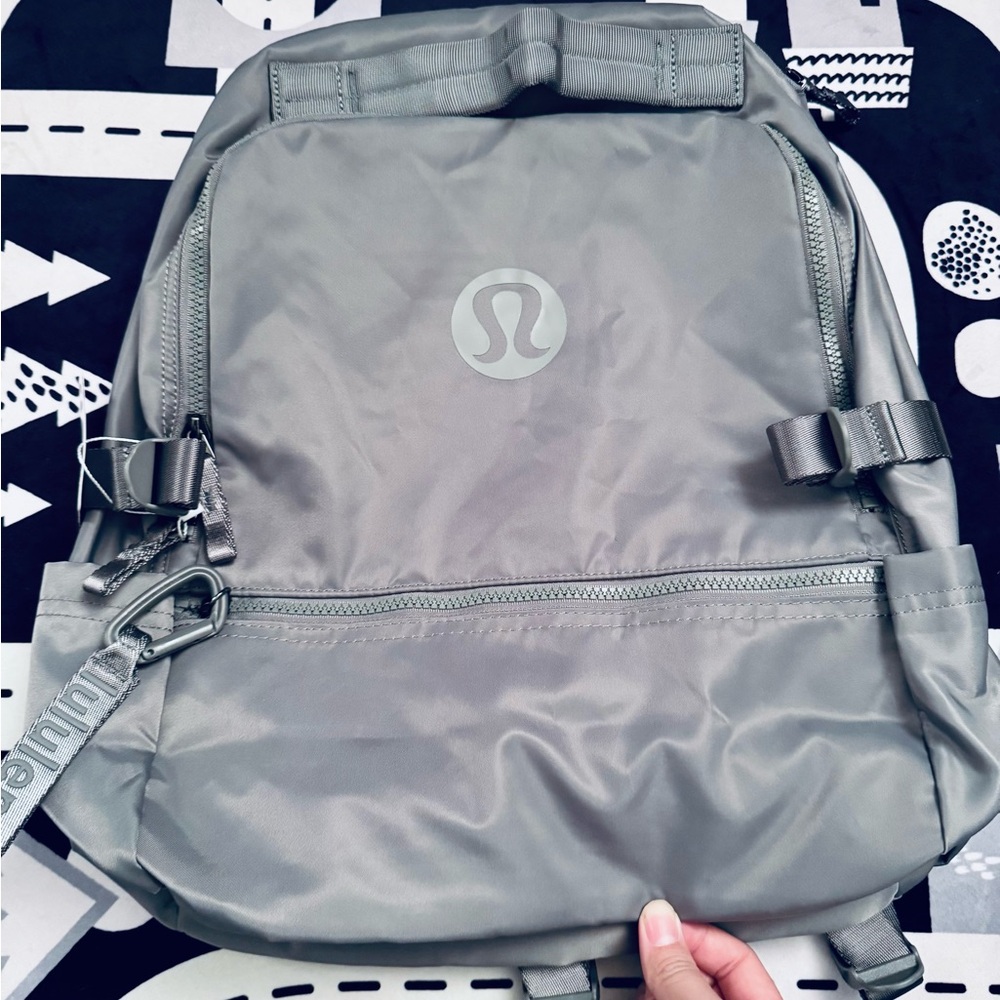 lululemon New Crew Backpack 22L Gery Backpack